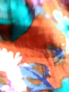 Snapshot of varsha-milky1 chatting on 24, 9, 2025 varsha-milky1 online show from 24, 9, 2025