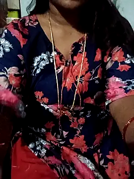 Snapshot of varsha-milky1 chatting on 30, 9, 2025 varsha-milky1 online show from 30, 9, 2025