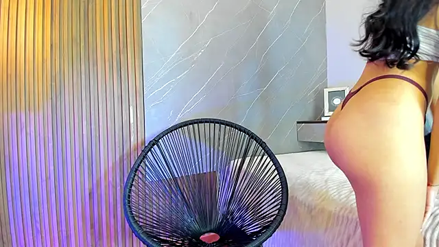 ariana jhonson1 online show from 3, 2, 2025