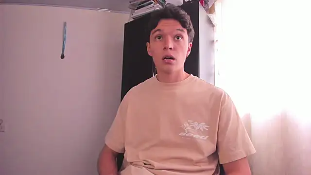 Mastrangelo xxx online show from 5, 3, 2025