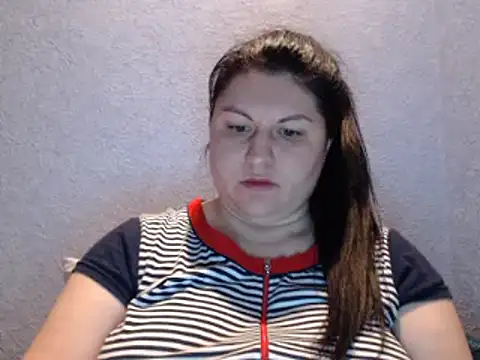 KiraSwee online show from 27, 9, 2025