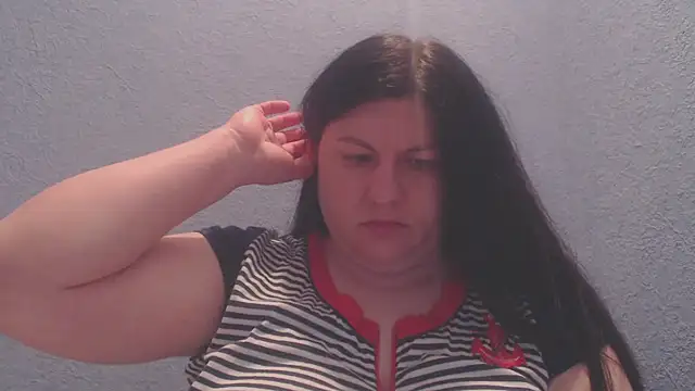 Snapshot of KiraSwee chatting on 10, 2, 2026 KiraSwee online show from 10, 2, 2026