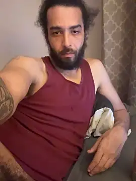 Snapshot of Damien55 chatting on 13, 4, 2026 Damien55 online show from 13, 4, 2026