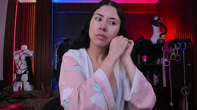 XiaQueen online show from 17, 1, 2026