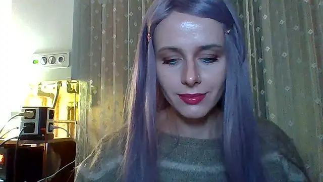 LuminousLady online show from 2, 3, 2025