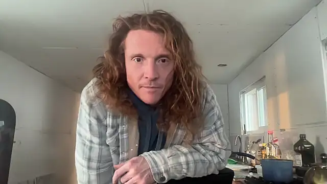 Snapshot of redone8in chatting on 9, 2, 2025 redone8in online show from 9, 2, 2025