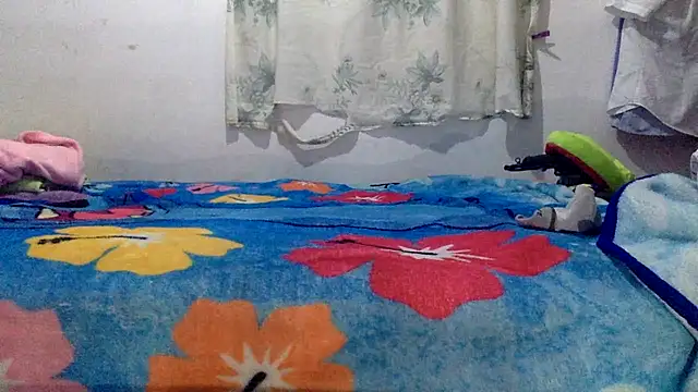 sharonlopez9611 online show from 27, 2, 2026