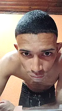 Mineirinho043 online show from 20, 2, 2025