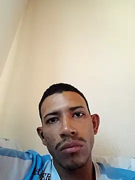 Mineirinho043 online show from 4, 3, 2025