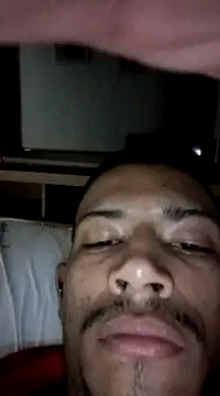 Mineirinho043 online show from 8, 3, 2025