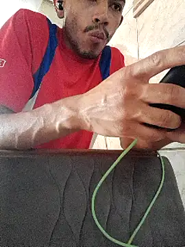 Mineirinho043 online show from 14, 3, 2025