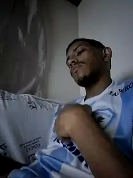 Mineirinho043 online show from 19, 3, 2025