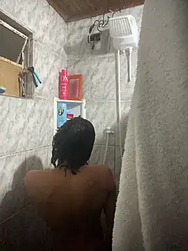 Mineirinho043 online show from 5, 4, 2026