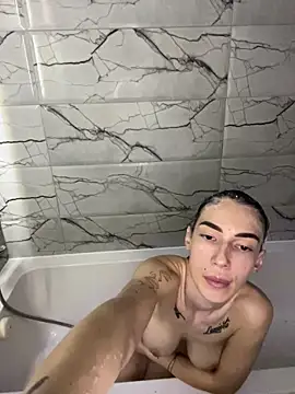 Celine Roxelle online show from 20, 11, 2025