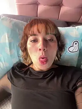 Maggie Geller online show from 12, 2, 2025