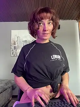 Maggie Geller online show from 12, 3, 2025