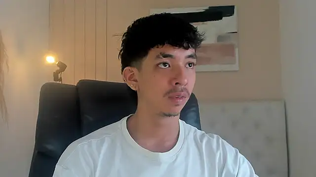 ISAAC CRYSTON online show from 7, 11, 2025