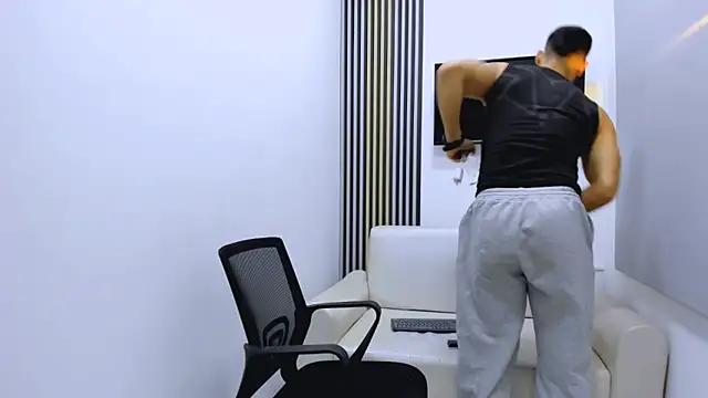 Snapshot of ANDRES_STUD chatting on 7, 2, 2026 ANDRES STUD online show from 7, 2, 2026