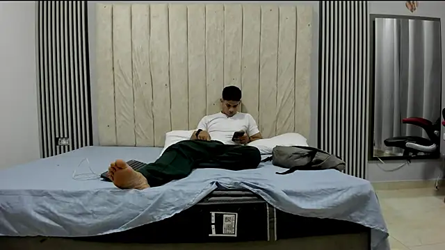 Snapshot of ANDRES_STUD chatting on 17, 2, 2026 ANDRES STUD online show from 17, 2, 2026