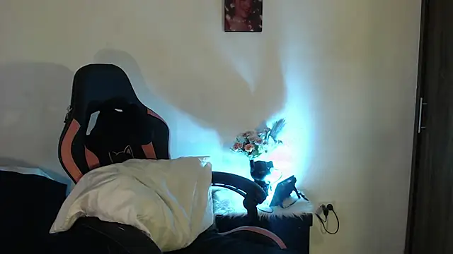 alaia sweetxxx online show from 29, 11, 2025