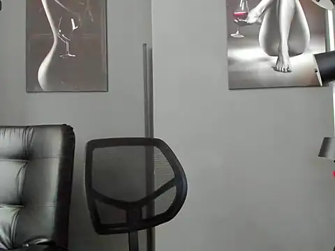 karlyjons12 online show from 30, 9, 2025