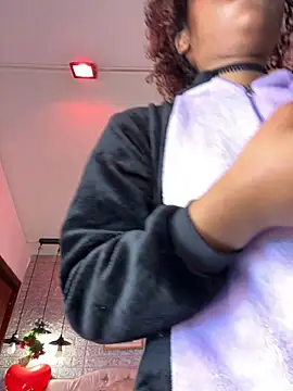 tylla  online show from 13, 3, 2025