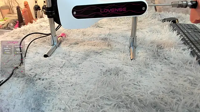 IVISBOUNCYASS online show from 22, 5, 2026