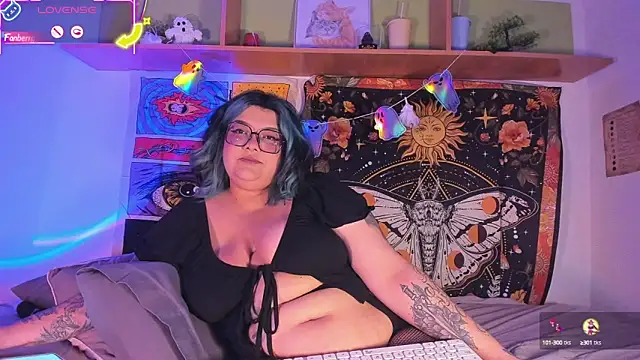 Banana squirt online show from 15, 10, 2025