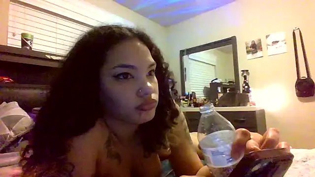 tastylolaaa online show from 4, 2, 2025