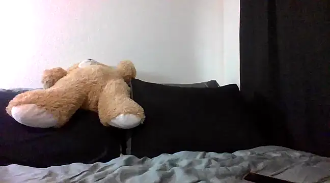 tastylolaaa online show from 14, 3, 2025