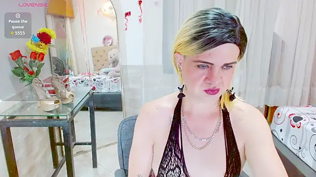 Dolldirtyxxx online show from 13, 2, 2026