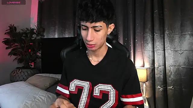 NovaaWheler online show from 10, 3, 2026