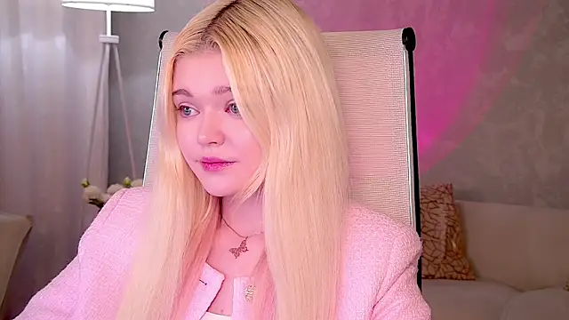 AdeleCartier online show from 18, 4, 2026