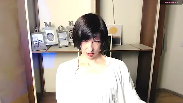  AngeliaFlow  online show from 21, 10, 2025