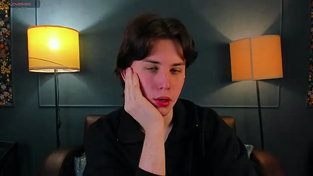 AdrianoAubert online show from 22, 2, 2026