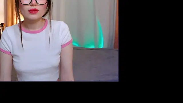 Snapshot of CelestialEwa chatting on 8, 3, 2025 CelestialEwa online show from 8, 3, 2025