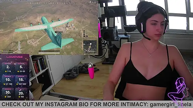 Snapshot of Gamergirl-Linela chatting on 18, 9, 2025 Gamergirl-Linela online show from 18, 9, 2025
