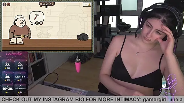 Snapshot of Gamergirl-Linela chatting on 24, 9, 2025 Gamergirl-Linela online show from 24, 9, 2025