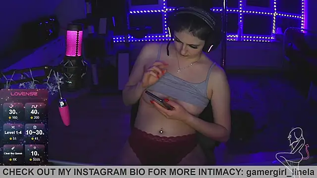 Snapshot of Gamergirl-Linela chatting on 23, 11, 2025 Gamergirl-Linela online show from 23, 11, 2025