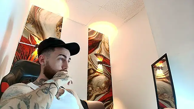 Luke davis01 online show from 24, 4, 2026