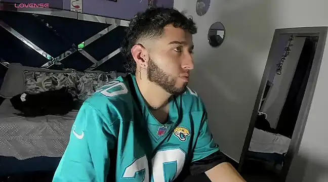 Noa Bonucci online show from 6, 3, 2025