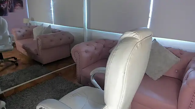 Piia Angeel1 online show from 21, 3, 2025