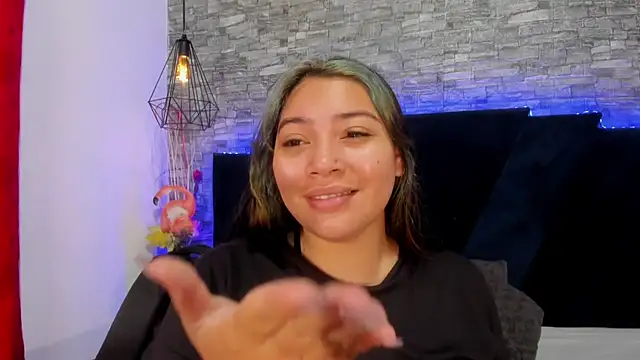 Sophia Brunett online show from 1, 4, 2026