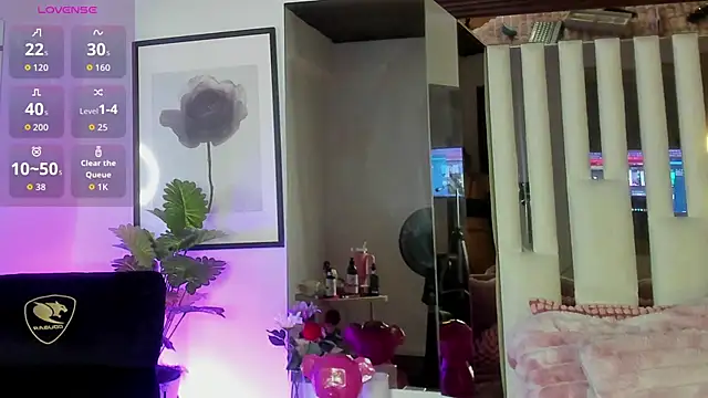 Cloee Rainbow1 online show from 16, 9, 2025