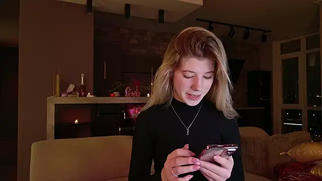 Snapshot of Bella_amory chatting on 20, 2, 2025 Bella amory online show from 20, 2, 2025