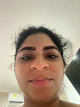 Snapshot of Tana_latin chatting on 17, 5, 2026 Tana latin online show from 17, 5, 2026