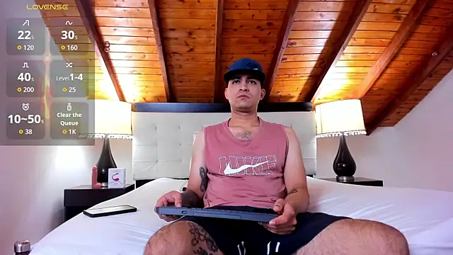 Sebastian Berne online show from 3, 3, 2026