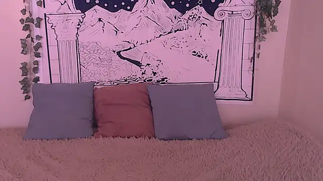 beauty blonde online show from 19, 3, 2025