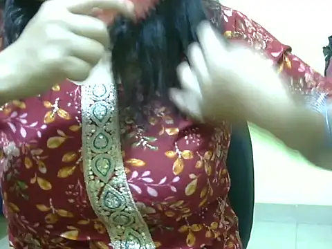 Your cutiepie  online show from 27, 10, 2025