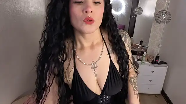 lizha milf online show from 3, 12, 2025